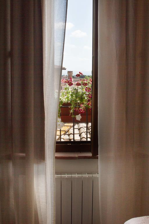 A Casa Mastacchi Bed & Breakfast Siena Ngoại thất bức ảnh